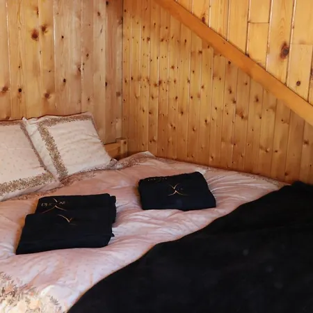 Apartman Aux Petits Bonheurs De Mon Enfance - Chalet Pour Groupes Ou Familles